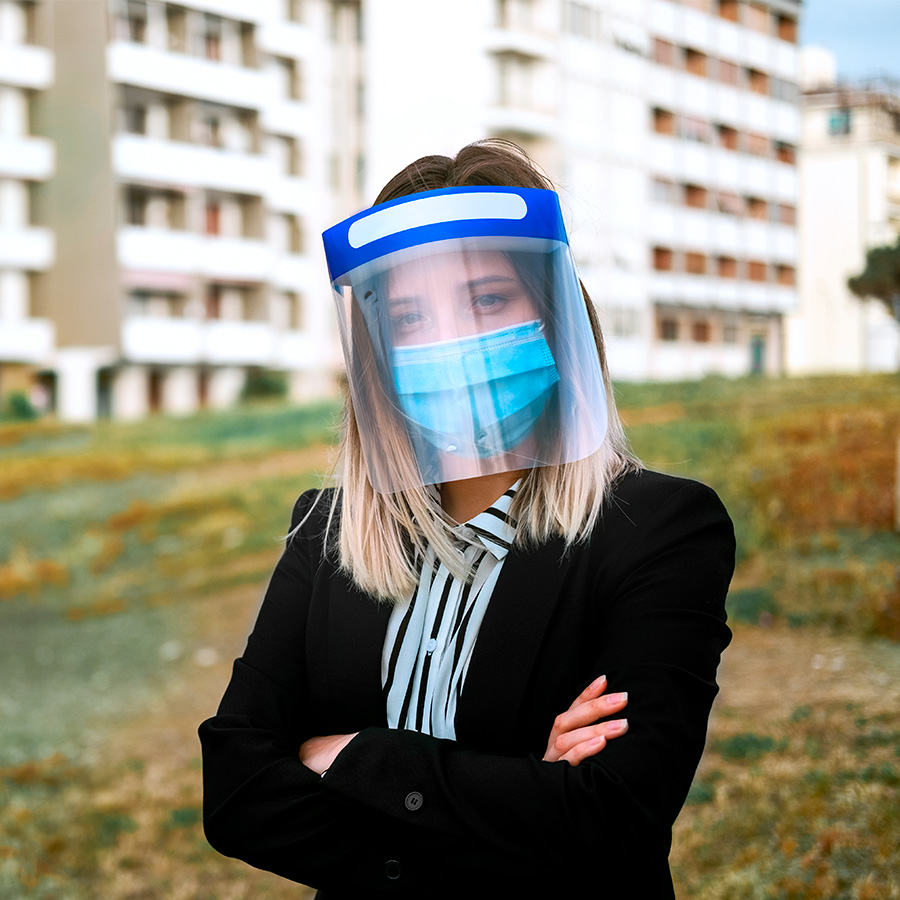 uzOcnJKSX3.jpg